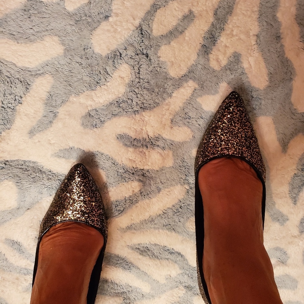 Womens pumps